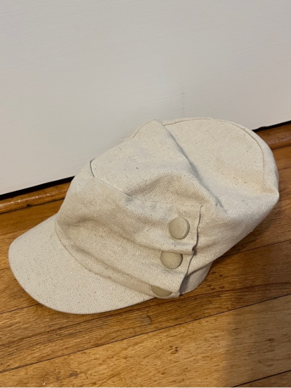 D&Y Cream Linen-Cotton Blend Hat Smoke and Pet Free